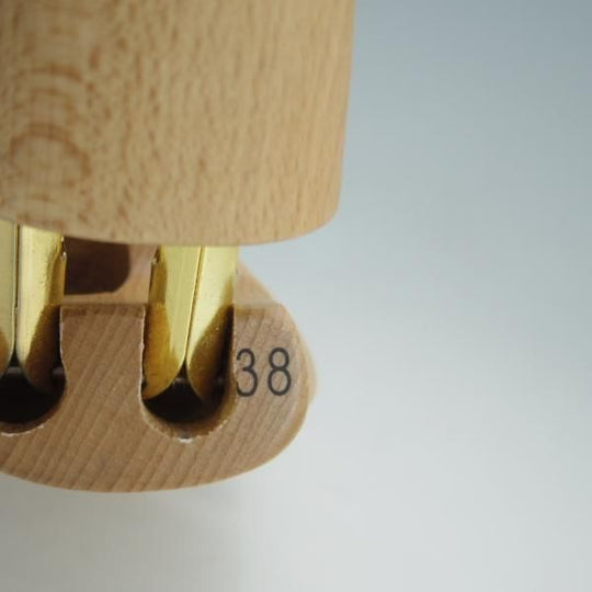 美品★サルトレカミエ SIZE 38【定価￥9,900-★木製シューツリー/SR200EX/ブナ】シューキーパー/メンズ/Sarto Recamier★e911