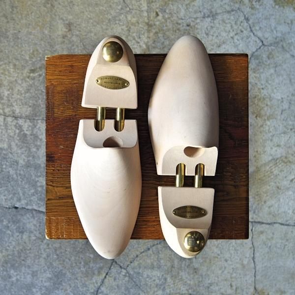 極上★エドワードグリーン UK9程度【定価￥20,900-★純正シューツリー】木製シューキーパー/メンズ/EDWARD GREEN★f143