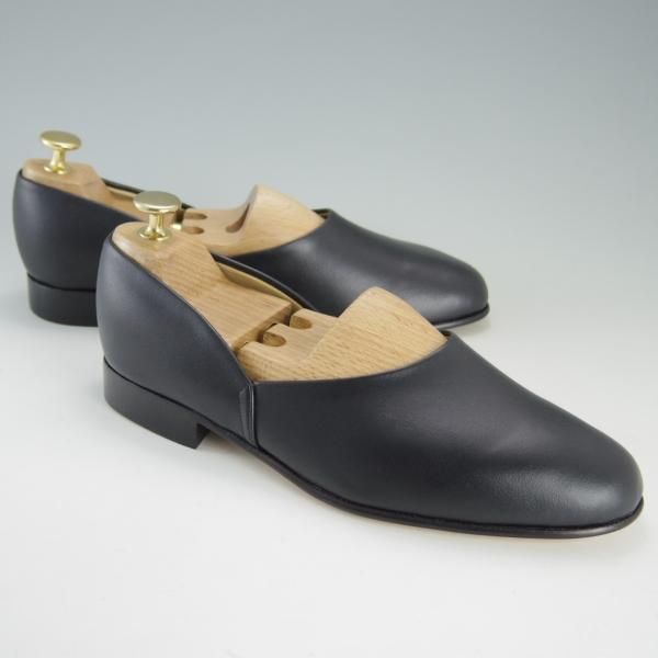 新品★トリッカーズ SIZE 6【定価￥50,600-★ルームシューズ/STIRLING】スターリン/スリッポン/カーフ/黒/メンズ/Tricker's★f217