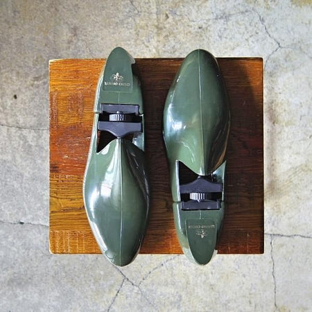 極上★(伊)タニノクリスチー SIZE 41-42【★純正シューツリー】シューキーパー/メンズ/TANINO CRISCI★f233