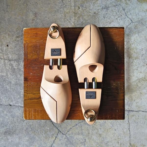 美品★(仏)ラ・コルドヌリ・アングレーズ SIZE 38【定価￥13,200-★木製シューツリー】シューキーパー/LA CORDONNERIE ANGLAISE★f234