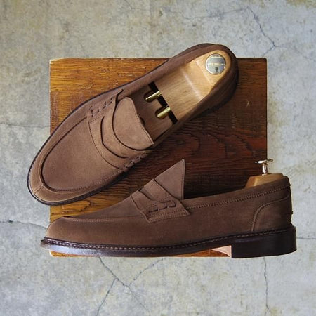 極美品★トリッカーズ SIZE 8.5【定価￥81,000-★M7956/ADAM/アンライニング】コインローファー/ビーフロール/スエード/Tricker's★f300