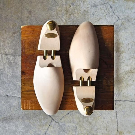 極上★クロケット&ジョーンズ SIZE 6【定価￥15,400-★純正シューツリー】木製シューキーパー/メンズ/Crockett&Jones★f366