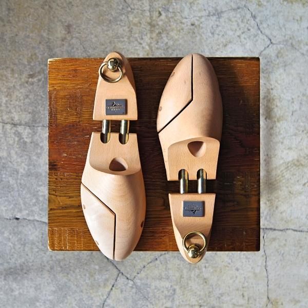 美品★(仏)ラ・コルドヌリ・アングレーズ SIZE 38【定価￥13,200-★木製シューツリー】シューキーパー/LA CORDONNERIE ANGLAISE★f367