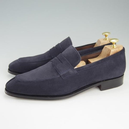 極美品★(スペイン製)CARMINA/カルミナ SIZE 8.5【定価￥72,600-★グッドイヤーウェルテッド製法】コインローファー/スエード/紺★f405