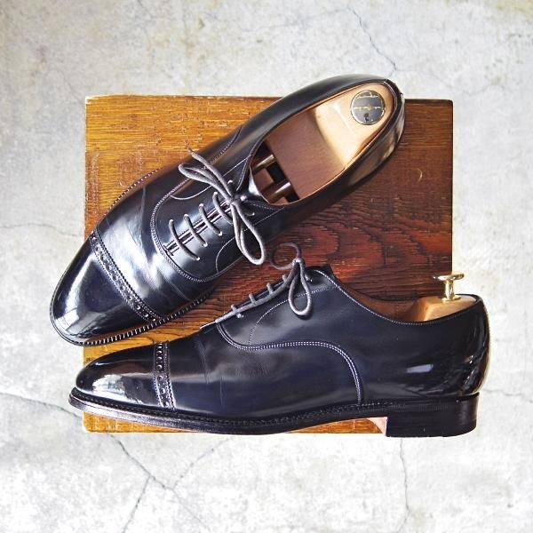 極上★チャーチ 75F/UK7.5【旧チャーチ★ブックバインダーカーフ/3都市ロゴ】84ラスト/Barcroft/パンチドキャップトゥ/黒/Church's★f428