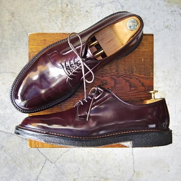 使用数回！極上UnitedArrows×ALDEN大定番コードバンチャッカブーツ1340-8.5Dブラック/オールデン別注ダブルネーム99011339/PT011912-01A56 ALDEN オールデン 7140 UNITED ARROWS 別注 25th ANNIVERSARY 25周年 コードバン ペニーローファー  ワインレッド系 7D中古
