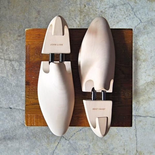 極上★ジョンロブ 8E【定価￥22,000-★純正シューツリー/STANDARD】木製シューキーパー/メンズ/JOHN LOBB★f504