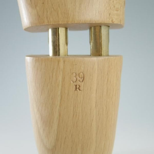 極上★ユナイテッドアローズ SIZE 39【★純正シューツリー】木製シューキーパー/メンズ/UNITED ARROWS★f684