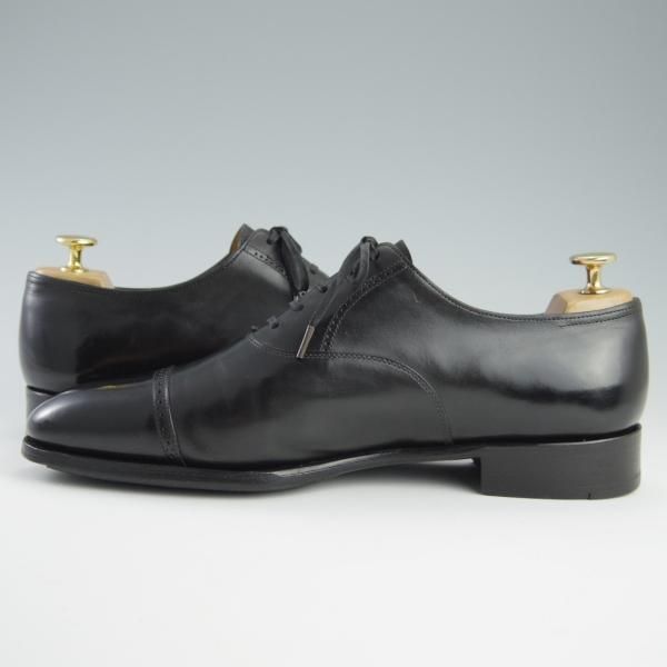 美品★ジョンロブ 8E【定価￥264,000-★プレステージライン/フィリップ2/7000ラスト】Philip2/パンチドキャップトゥ/黒/JOHN LOBB★f696