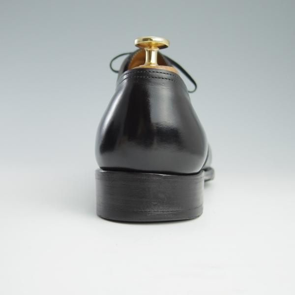 美品★ジョンロブ 8E【定価￥264,000-★プレステージライン/フィリップ2/7000ラスト】Philip2/パンチドキャップトゥ/黒/JOHN LOBB★f696