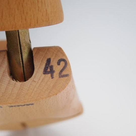 極上★(仏)ラ・コルドヌリ・アングレーズ SIZE 42【★木製シューツリー】シューキーパー/メンズ/LA CORDONNERIE ANGLAISE★f804