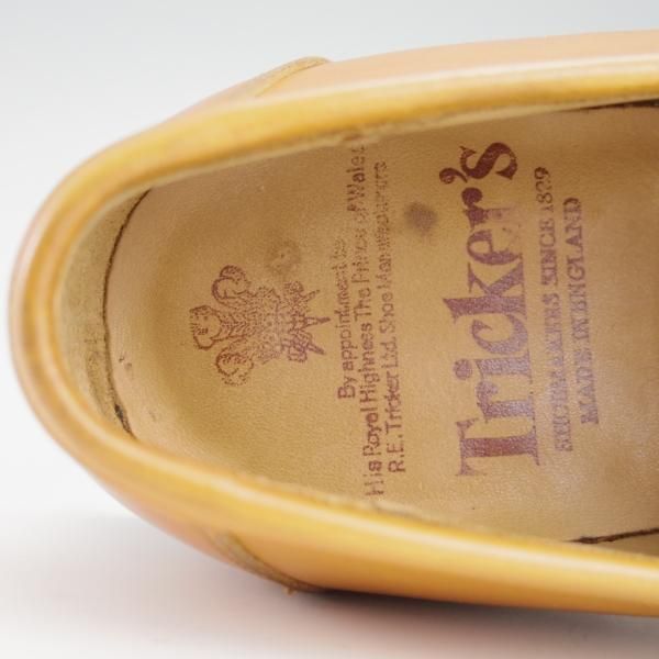 Tricker's メダリオンローファー 黄色 箱付き Tricker's メダリオンローファー 黄色 箱付き Tricker's メダリオン