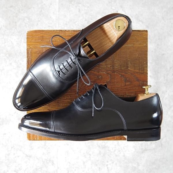 極美品★(伊)サントーニ SIZE 7【上級★グッドイヤーウェルテッド製法/13162】WILSONラスト/ストレートチップ/カーフ/黒/Santoni★f942