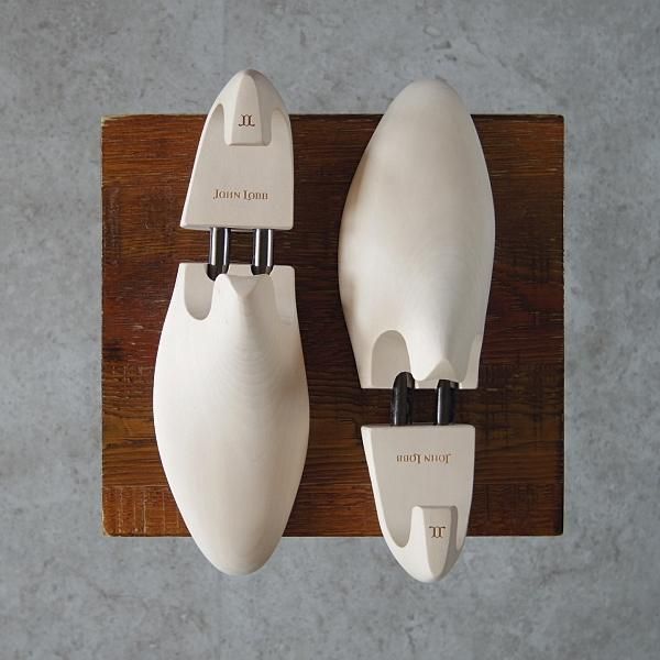 極美品★ジョンロブ 7E【定価￥22,000-★純正シューツリー/STANDARD】木製シューキーパー/メンズ/JOHN LOBB★f949