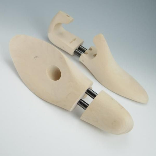 極美品★ジョンロブ 7E【定価￥22,000-★純正シューツリー/STANDARD】木製シューキーパー/メンズ/JOHN LOBB★f949