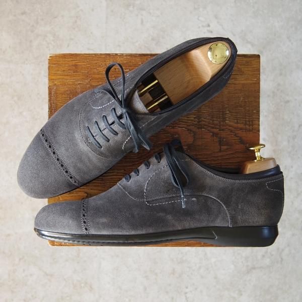 ほぼ試着程度★(伊)サントーニ SIZE 8【現行定価8万円以上★パンチドキャップトゥ仕様のスニーカー】スエード/灰/メンズ/Santoni★g021