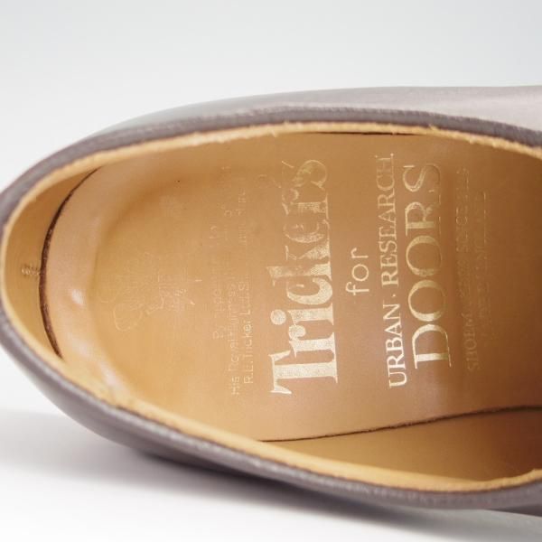 極上★トリッカーズ SIZE 8【モデル定価￥85,800-★アーバンリサーチ別注/ROBERT】M3616/プレーントゥ/カーフ/濃茶/Tricker's★g048