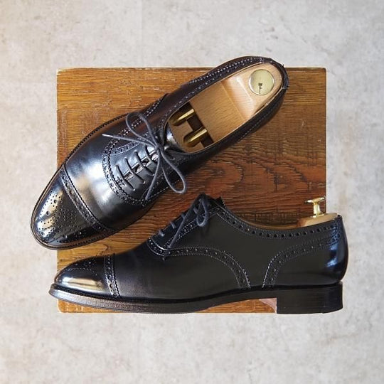 極上★クロケット&ジョーンズ 6E【貴重★(英)SHIPTON&HENEAGE別注/セミブローグ】WINCHESTER/カーフ/黒/メンズ/Crockett&Jones★g076