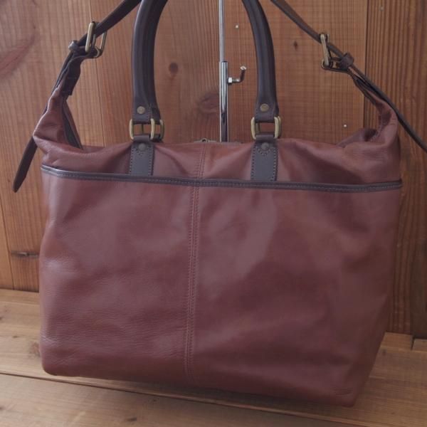 定番TUSTING SOUTHHILL レッド バッグ　未使用保管品 新品 TUSTING タスティング アトランティックレザースクープ