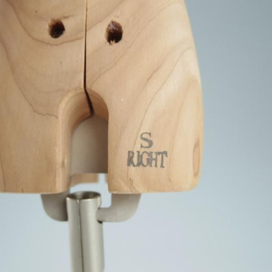 極上★REGAL/リーガル Sサイズ【定価￥6,380-★純正シューツリー】木製シューキーパー/メンズ★g310