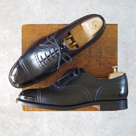 ほぼ試着程度★チャーチ 75F/UK7.5【定価￥124,300-★ディプロマット/DIPLOMAT】173ラスト/セミブローグ/黒/メンズ/Church's★g457