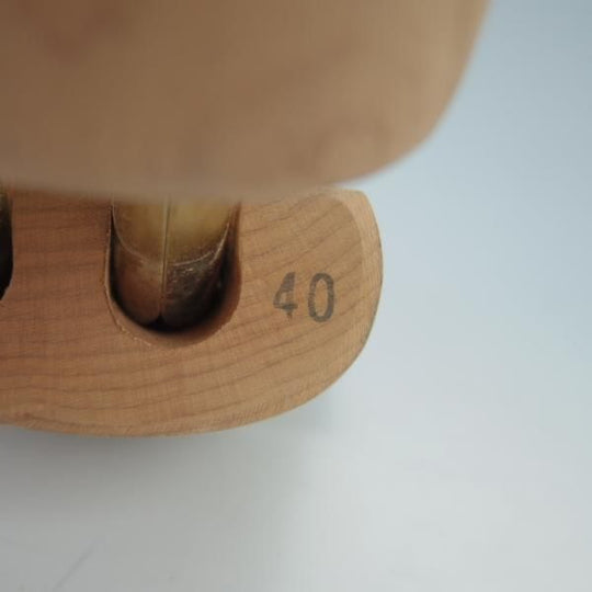 極上★コロンブス SIZE 40【定価￥7,150-★HGレッドシダーシューツリー】木製シューキーパー/メンズ/COLUMBUS★g525