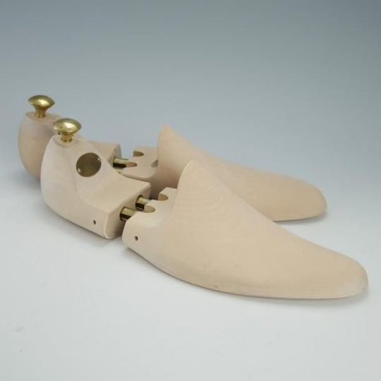 極上★クロケット&ジョーンズ SIZE 9【定価￥15,400-★純正シューツリー】木製シューキーパー/メンズ/Crockett&Jones★g536