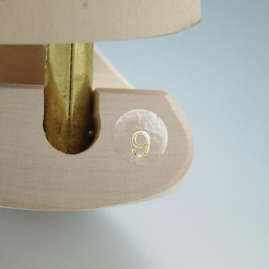 極上★クロケット&ジョーンズ SIZE 9【定価￥15,400-★純正シューツリー】木製シューキーパー/メンズ/Crockett&Jones★g536