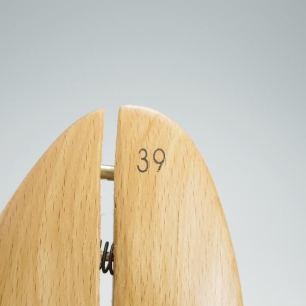 美品★伊勢丹メンズ SIZE 39【定価￥7,700-★木製シューツリー】シューキーパー/メンズ/Isetan Men's★g595