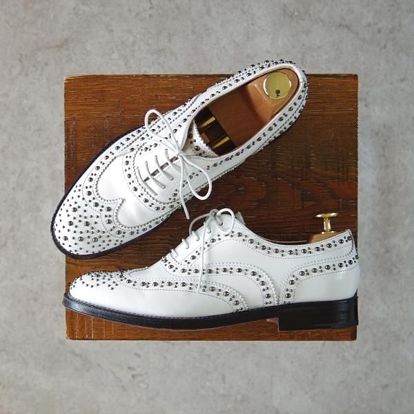 美品★チャーチ(レディース) SIZE 36【同系モデル定価￥140,800-★BURWOOD MET 2/スタッズ】バーウッド/フルブローグ/白/Church's★g749