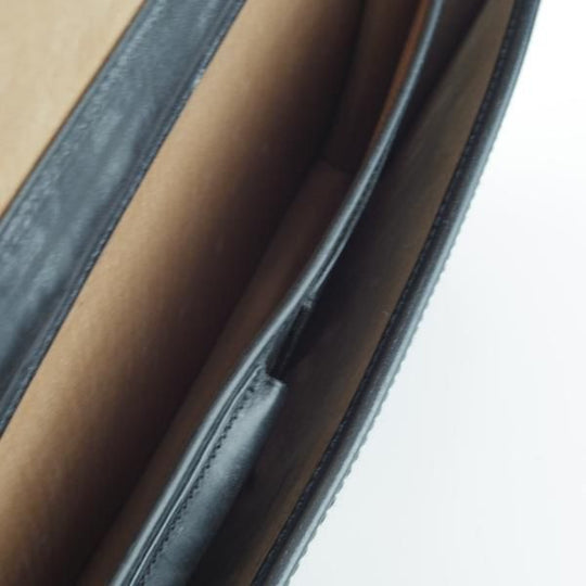 ほぼ未使用★(英)W&H GIDDEN【現行価格30万円程度★ブライドルレザー仕様/ブリーフケース】メンズ/ビジネス/バッグ/黒/革/鞄/WHギデン★N5716