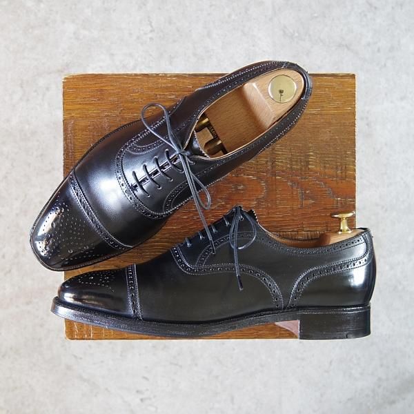 極美品★クロケット&ジョーンズ 7E【★ビームスF別注/CHAIRMAN】セミブローグ/カーフ/黒/メンズ/BEAMS F/Crockett&Jones★g855