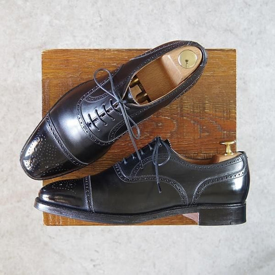 極美品★クロケット&ジョーンズ 7E【★ビームスF別注/CHAIRMAN】セミブローグ/カーフ/黒/メンズ/BEAMS F/Crockett&Jones★g855