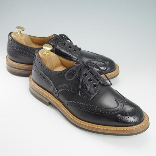 極美品★トリッカーズ SIZE 8【定価￥84,700-★ダイナイトソール仕様/BOURTON/バートン】5633/カントリーシューズ/黒/Tricker's★g931