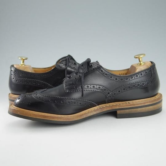 極美品★トリッカーズ SIZE 8【定価￥84,700-★ダイナイトソール仕様/BOURTON/バートン】5633/カントリーシューズ/黒/Tricker's★g931