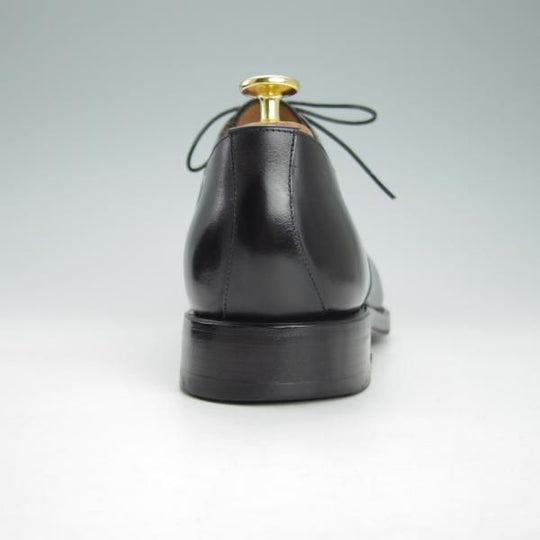 極美品★(スペイン製)YANKO/ヤンコ SIZE 8.5【グッドイヤーウェルテッド製法★ストレートチップ/14644】カーフ/黒/メンズ★g979