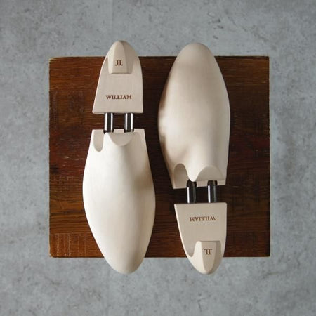 美品★ジョンロブ 6EE【定価￥22,000-★純正シューツリー/WILLIAM】木製シューキーパー/メンズ/JOHN LOBB★h006