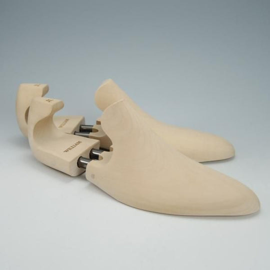 美品★ジョンロブ 6EE【定価￥22,000-★純正シューツリー/WILLIAM】木製シューキーパー/メンズ/JOHN LOBB★h006