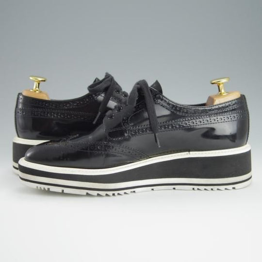 極上★プラダ(レディース) SIZE 37.5【同系モデル定価￥118,800-★フルブローグ/黒】ポリッシュレザー/シューズ/PRADA★h160