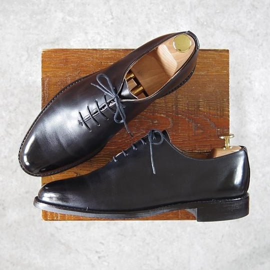 極美品★ロイドフットウェア SIZE 8【ダイナイトソール仕様★ホールカット/黒】 カーフ/メンズ/Lloyd Footwear★h178