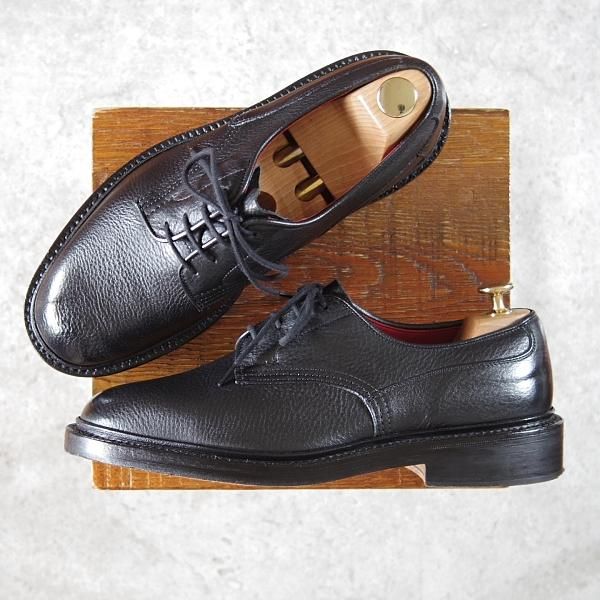 美品★トリッカーズ SIZE 8【定価￥84,700-★すべて英国素材となる特別仕様/アニバーサリーモデル】8151/シボ革/黒/Tricker's★h187
