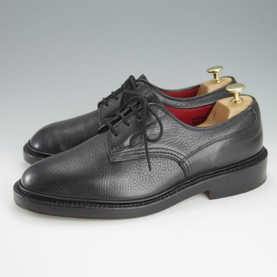 美品★トリッカーズ SIZE 8【定価￥84,700-★すべて英国素材となる特別仕様/アニバーサリーモデル】8151/シボ革/黒/Tricker's★h187