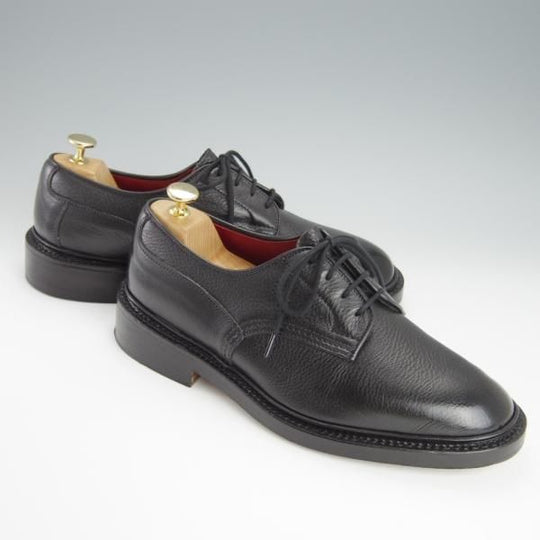 美品★トリッカーズ SIZE 8【定価￥84,700-★すべて英国素材となる特別仕様/アニバーサリーモデル】8151/シボ革/黒/Tricker's★h187