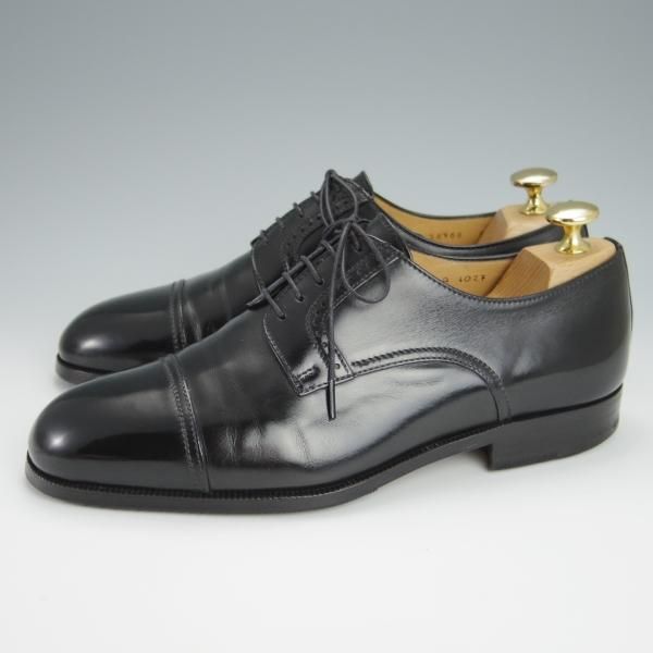 美品✨TANINO CRISCI ストレートチップ ビジネスシューズ メダリオン 楽天市場】TANINO CRISCI（ビジネスシューズ｜メンズ靴）：靴の通販