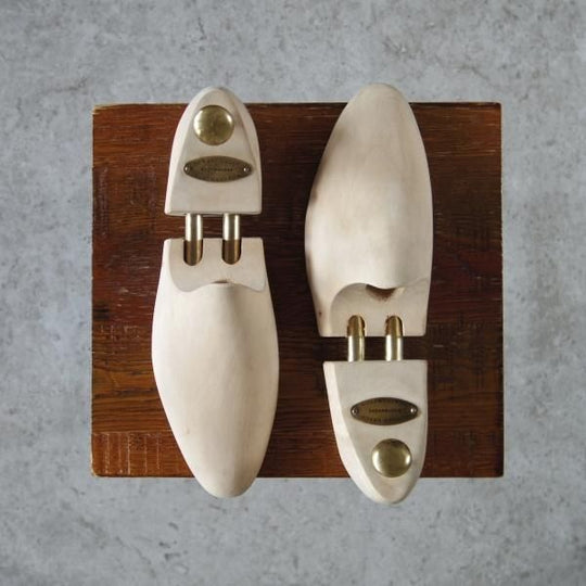 ★エドワードグリーン UK5.5程度【定価￥20,900-★純正シューツリー】木製シューキーパー/メンズ/EDWARD GREEN★h355