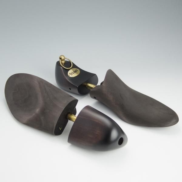 極上★トリッカーズ SIZE 7【定価￥18,700-★純正シューツリー】木製シューキーパー/メンズ/Tricker's★h628