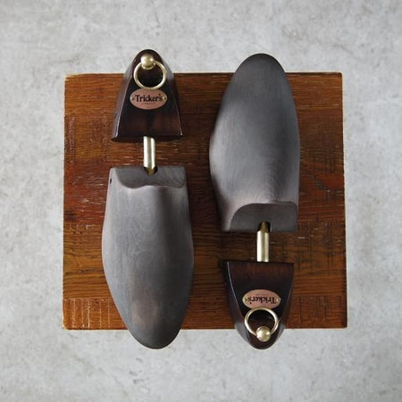 極上★トリッカーズ SIZE 6【定価￥18,700-★純正シューツリー】木製シューキーパー/メンズ/Tricker's★h630