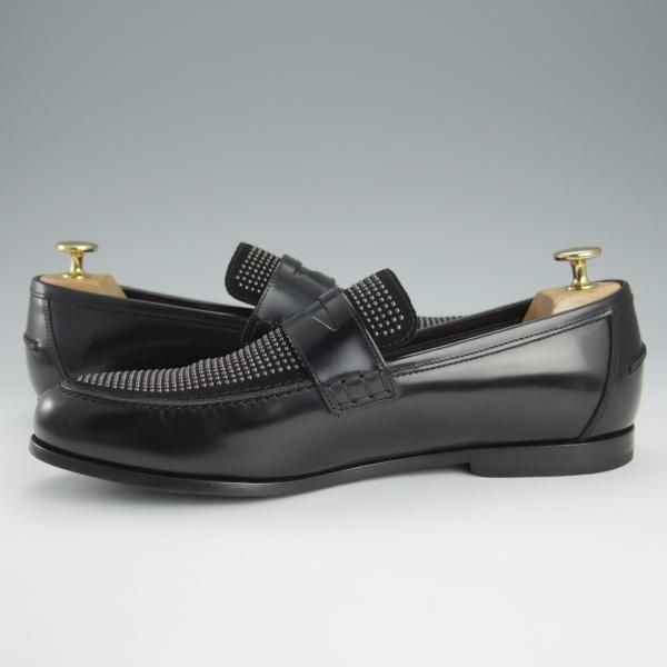 極美品★(英)JIMMY CHOO/ジミーチュウ SIZE 41【定価1,395ドル(15万円程度)★スタッズ/コインローファー】コンビ/黒/メンズ★h725