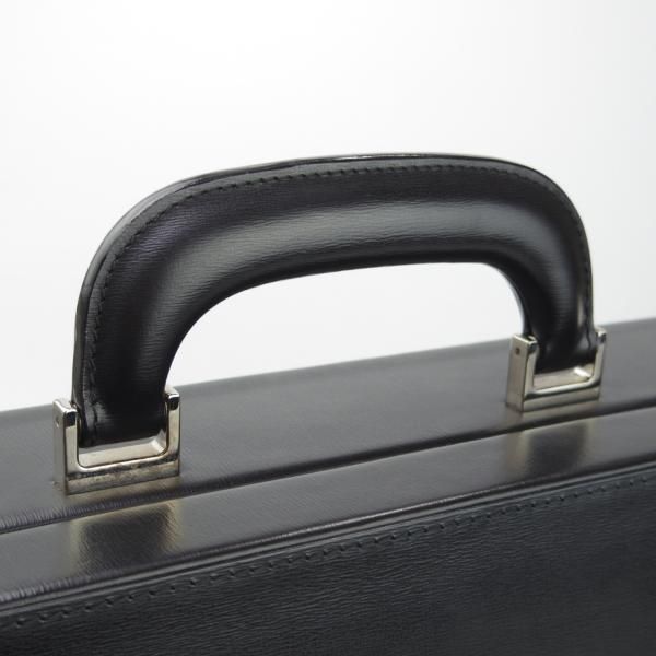 美品【Cartier】 ビジネスバッグ　ブリーフケース　レザー　ブラック 極美品☆カルティエ/Cartier【☆レザー/アタッシュケース